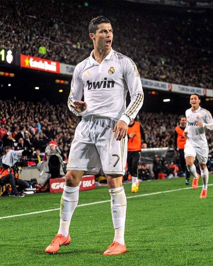 包含C罗新星挺进下一轮表现惊艳，加拿大队未来可期！的词条